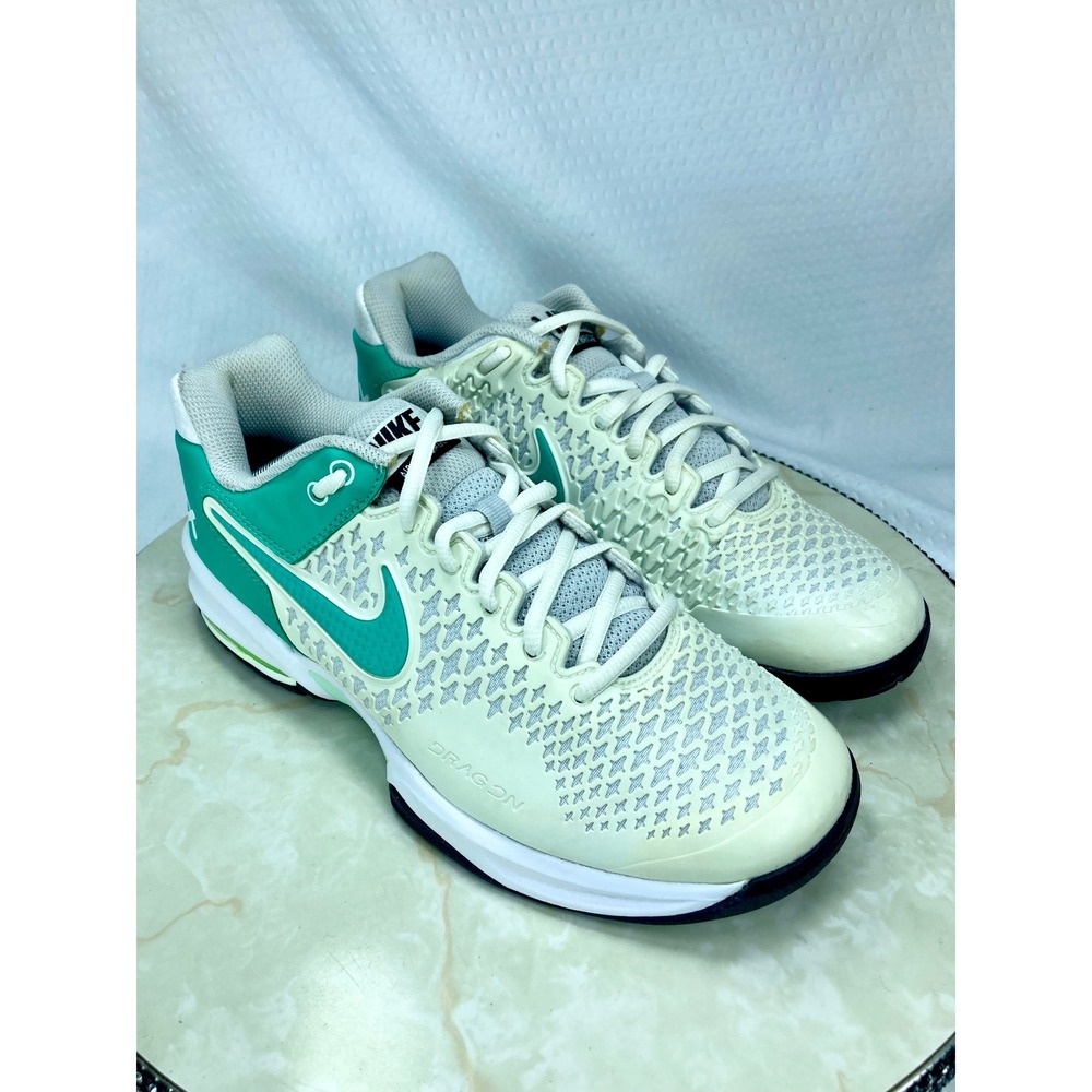 Nike Women's Teal and White Athletic Shoes